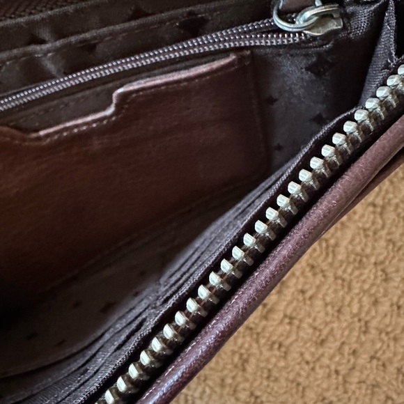 Brown leather Fossil wallet - Picture 5 of 5